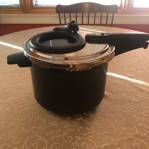 T-Fal Armaral Visio Safe 2 Pressure Cooker